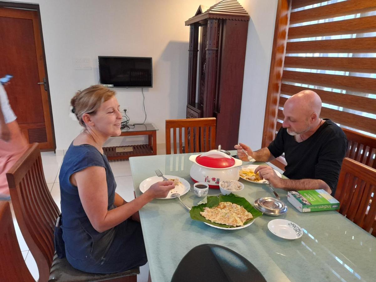 Riverlap Homestay Nīleshwar Exteriör bild