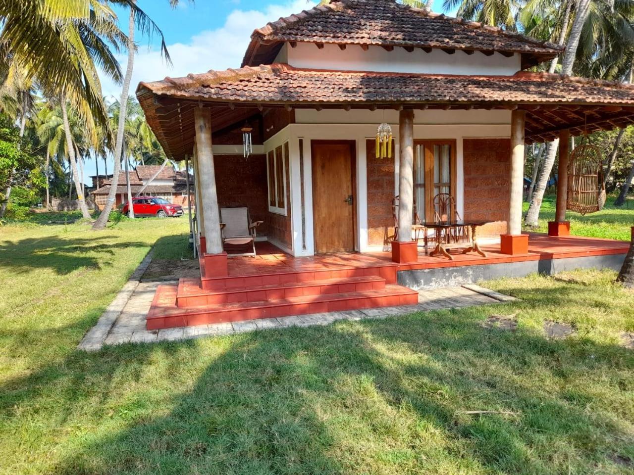 Riverlap Homestay Nīleshwar Exteriör bild